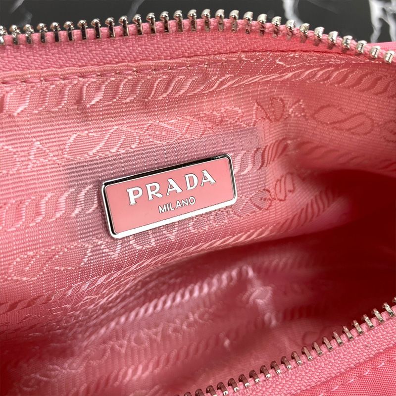 Prada 1BH172 Re-Edition 2006 Nylon Bag In Pink