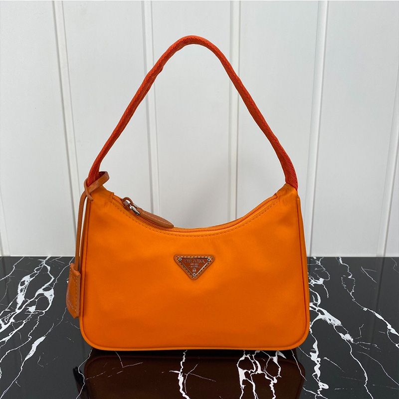 Prada 1NE515 Re-Edition 2000 Nylon Hobo Bag In Orange