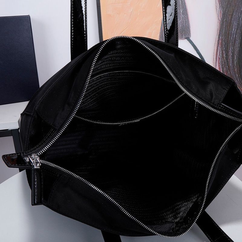 Prada 2VG071 Re-Nylon And Leather Tote In Black