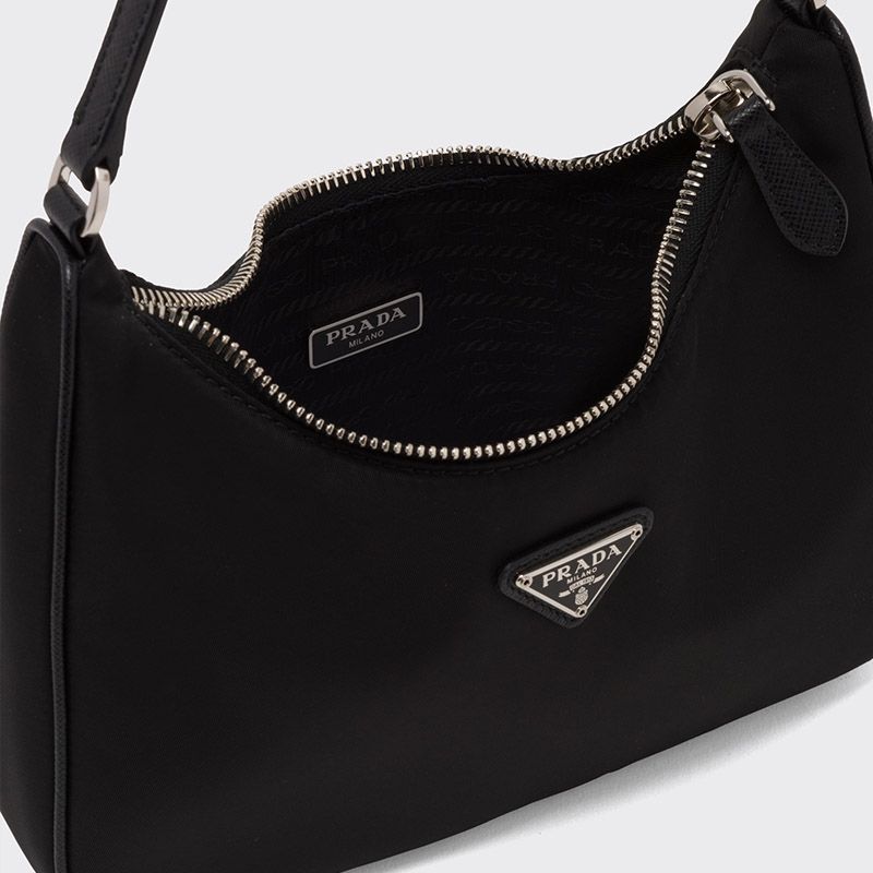 Prada 1NE204 Re-Edition 2005 Re-Nylon Hobo Bag In Black